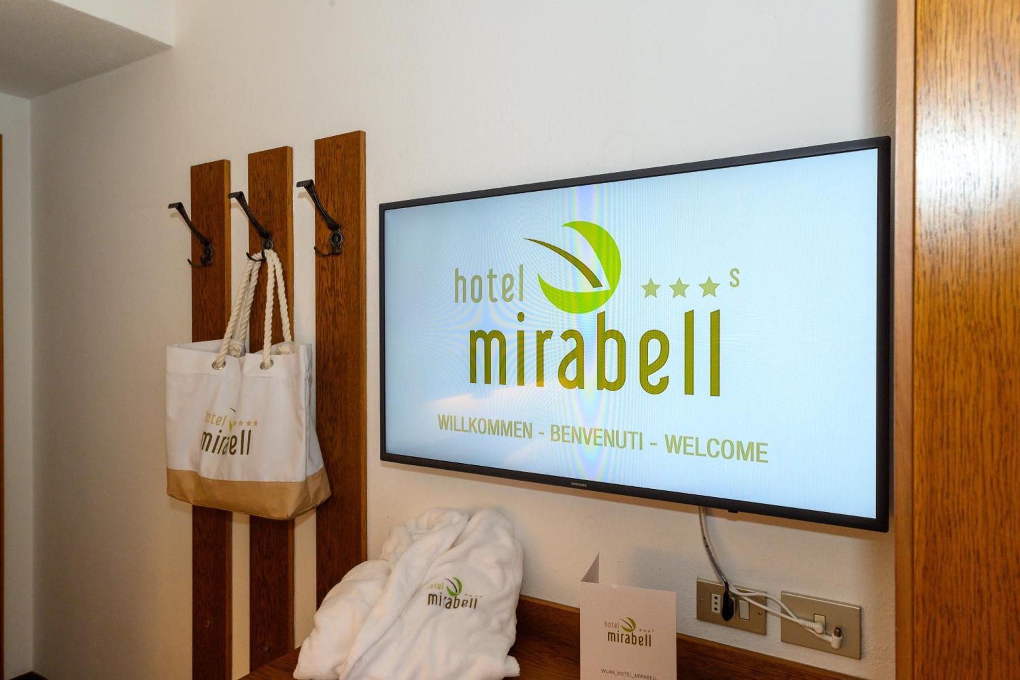 Hotel Mirabell กัมโปตูเรส ภายนอก รูปภาพ